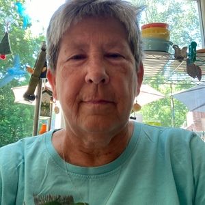 Meet your Posher, Jenny